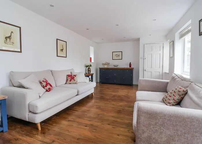 Holiday home Pear Tree York